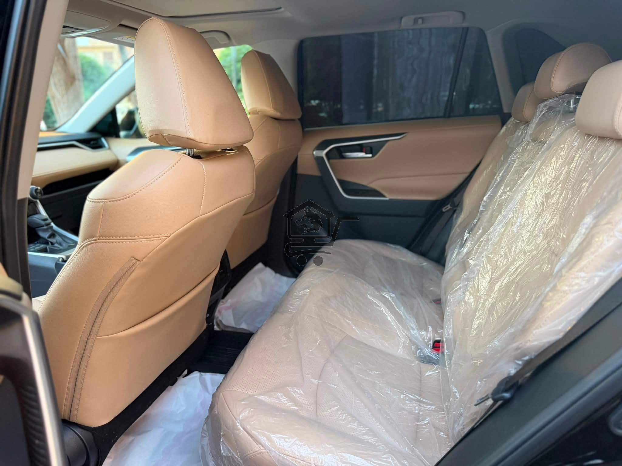 Toyota RAV4 2023 - الصورة 10
