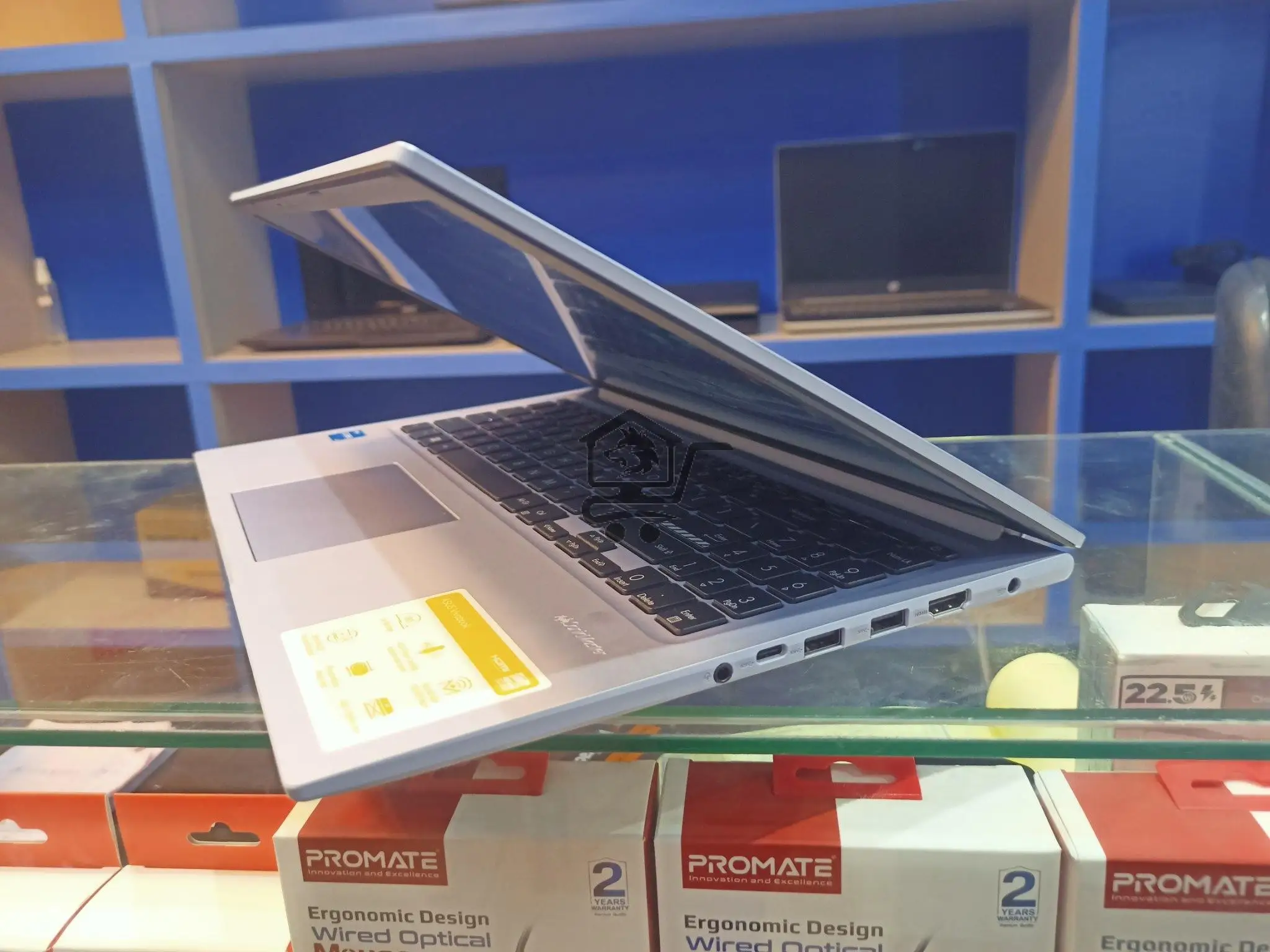 ASUS VivoBook X1502ZA - الصورة 5