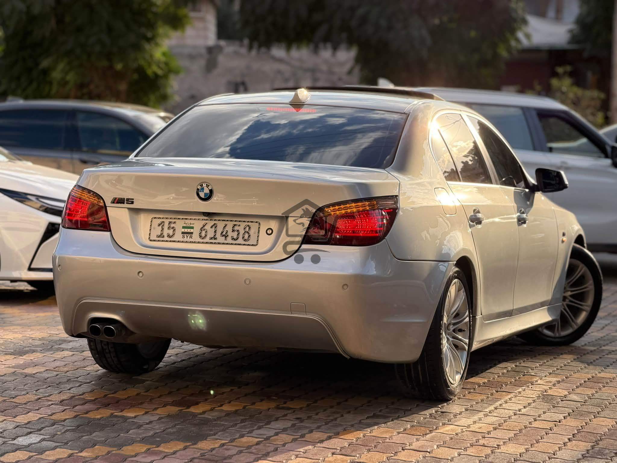 BMW 528i M Package - الصورة 2