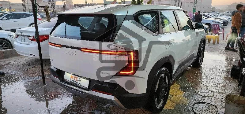 كيا - Kia EV5 - الصورة 4