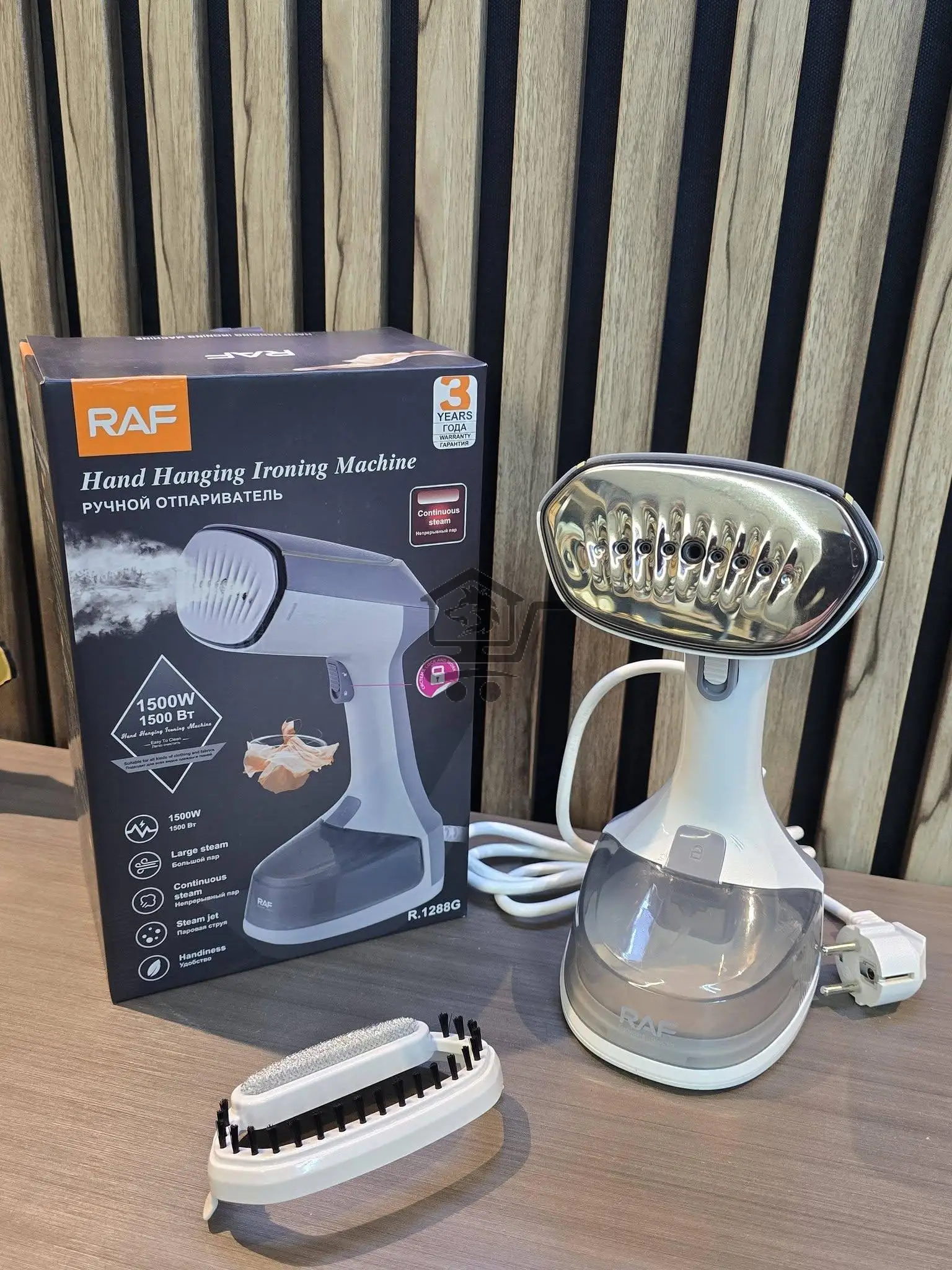 مكواية بخارية من ماركة راف - الصورة 2