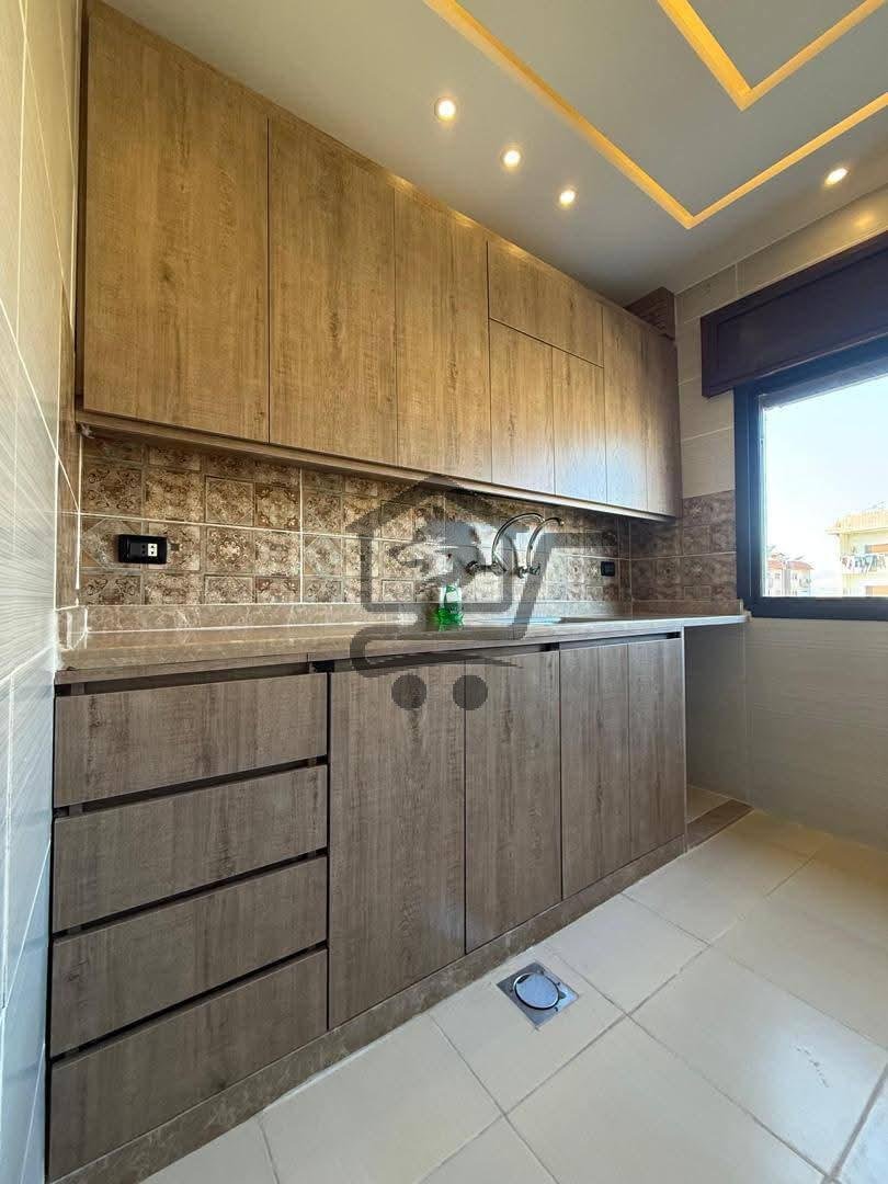 شقة سوبر بناء برجي - الصورة 4