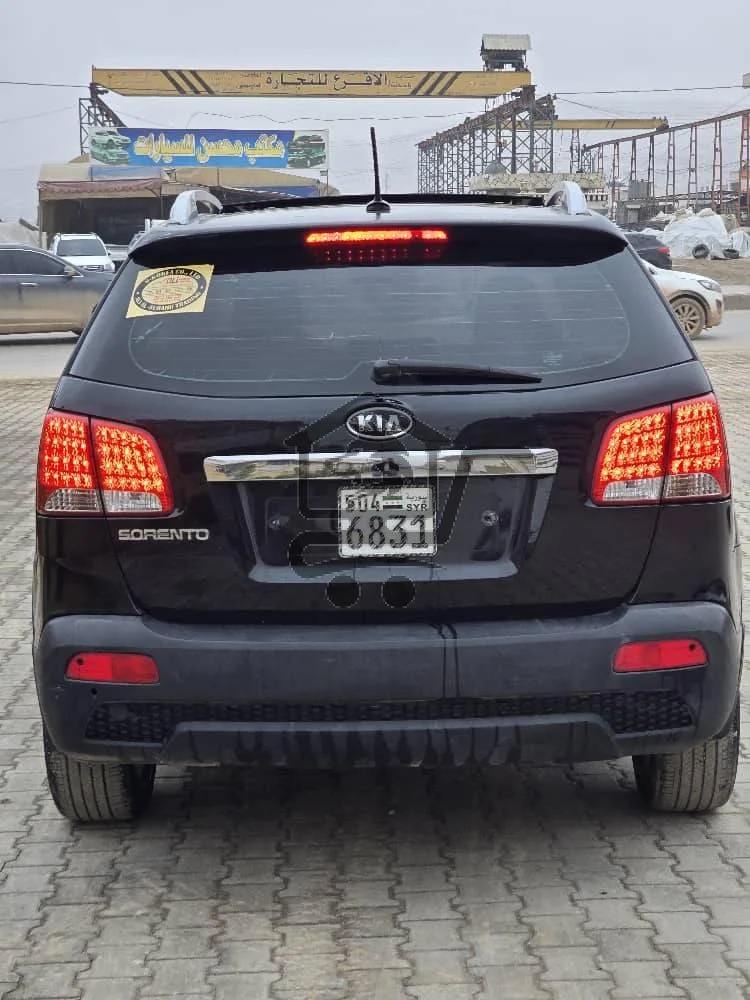 سيرنتو 2010 - الصورة 8