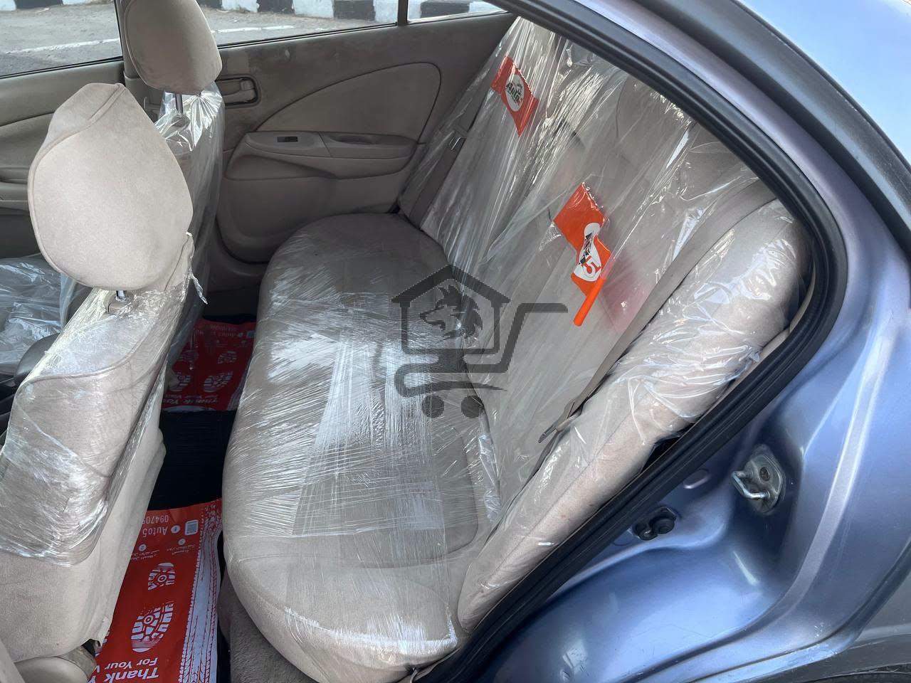 Nissan Sunny 2004 - الصورة 10