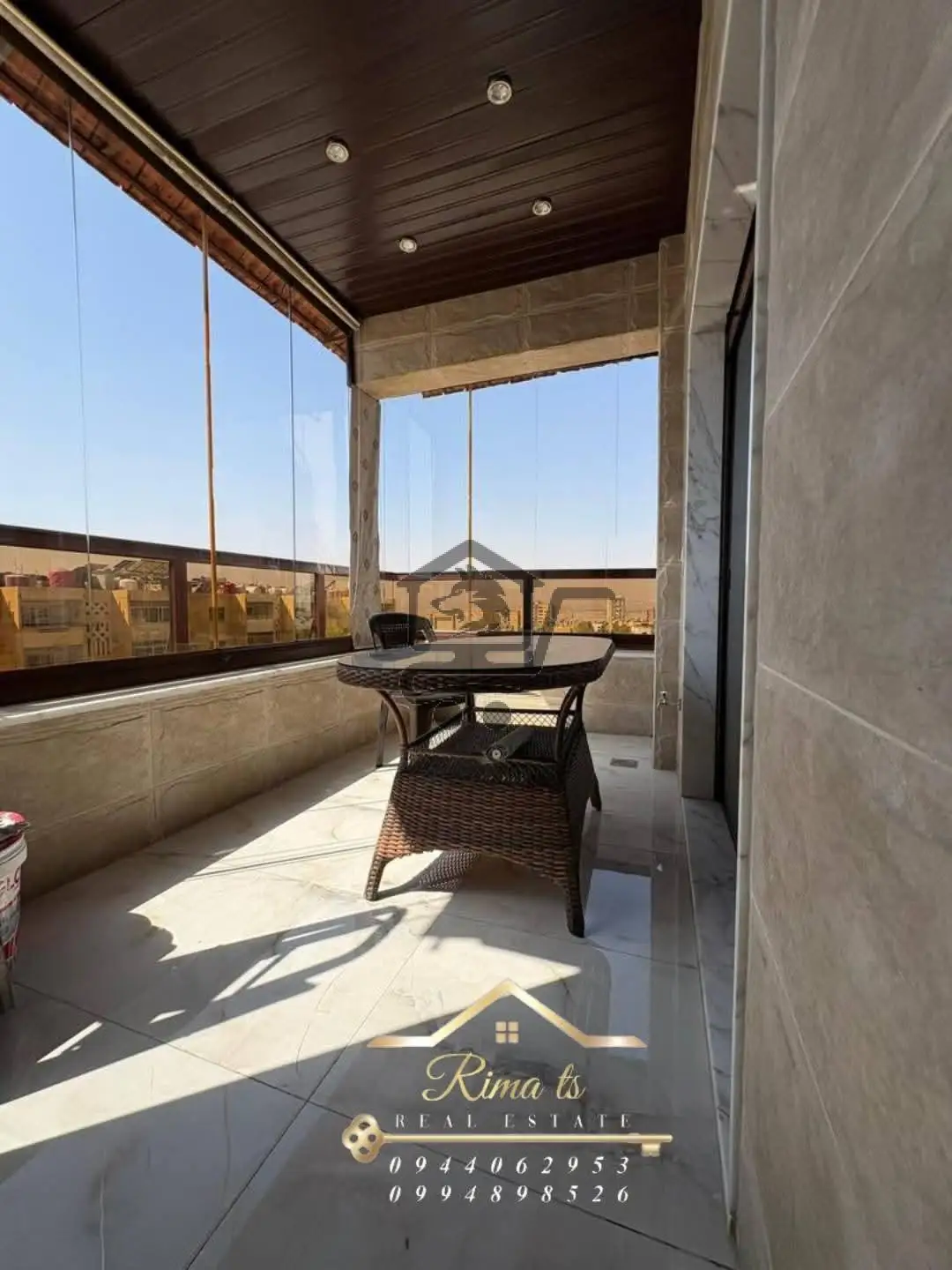 منزل عصري بموقع خدمي وراقي - الصورة 3