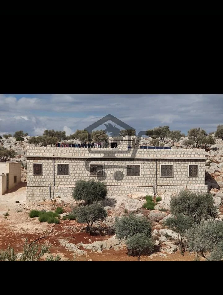 منشرة حجر للبيع - الصورة 1