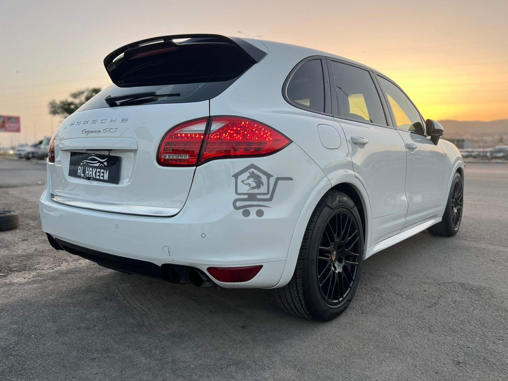 PORSHE Cayenne GTS - الصورة 2