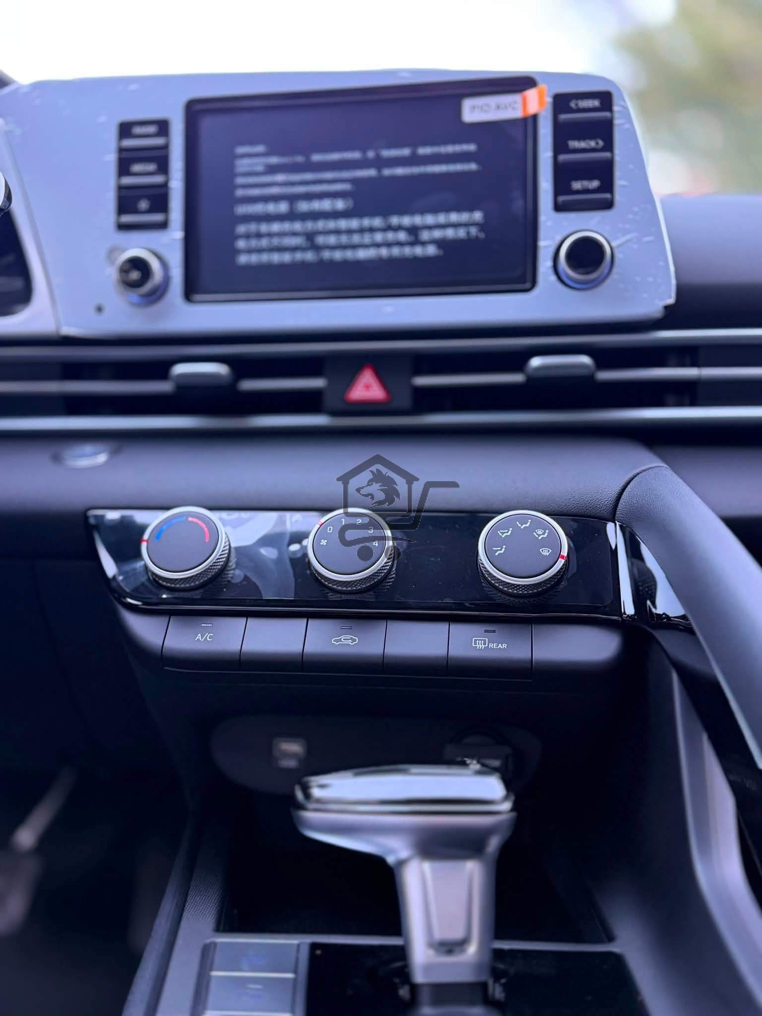 Hyundai Elantra 2025 - الصورة 8