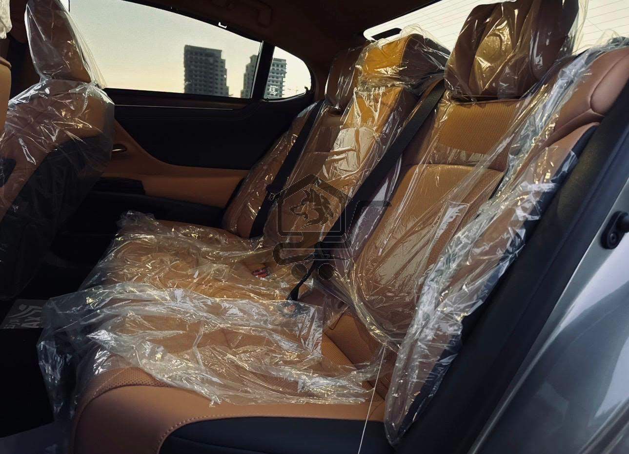 Lexus Ex350 2025 - الصورة 10