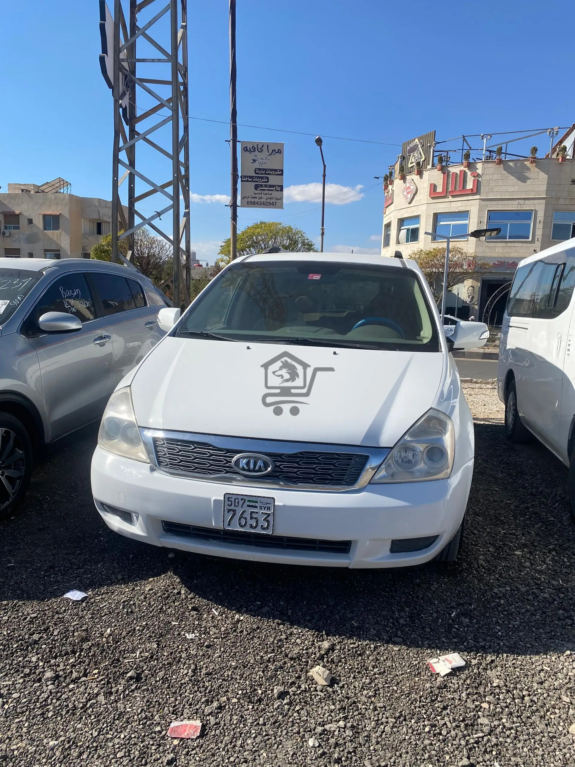 كيا سيدونا - الصورة 1