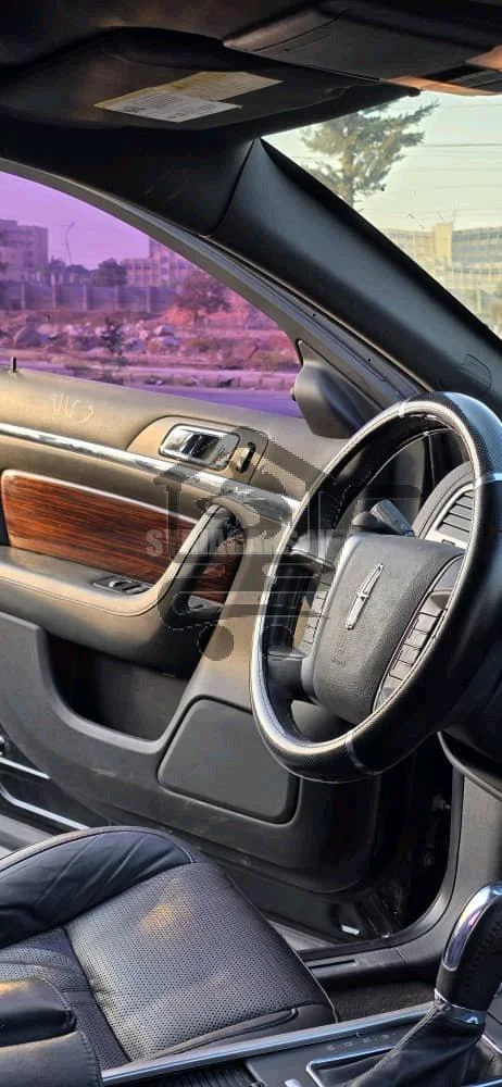 2011 جديد لينكولن - Lincoln MKX - الصورة 3