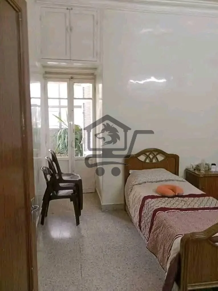 بيت للسكن بسعر ممتاز - الصورة 4