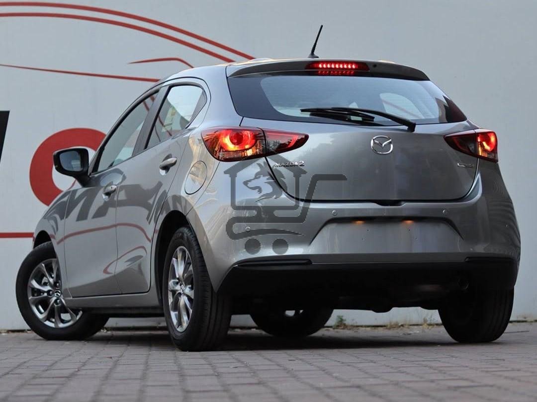 Mazda 2 2025 - الصورة 2