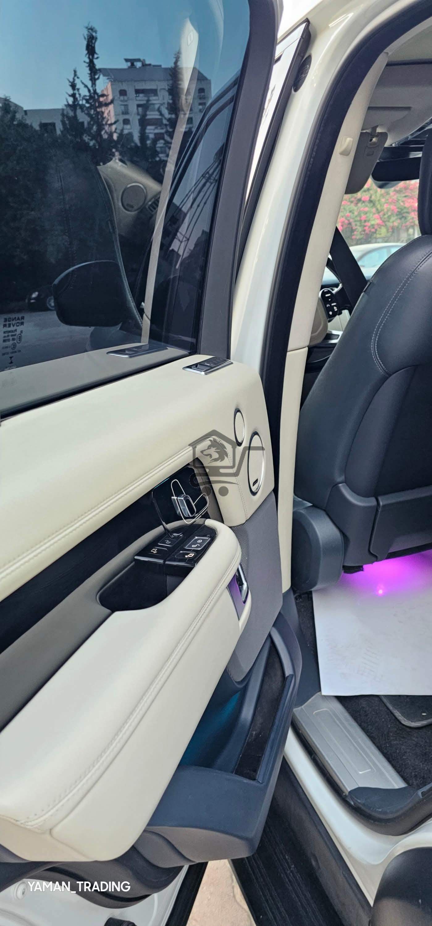 Range Rover Vogue - الصورة 5
