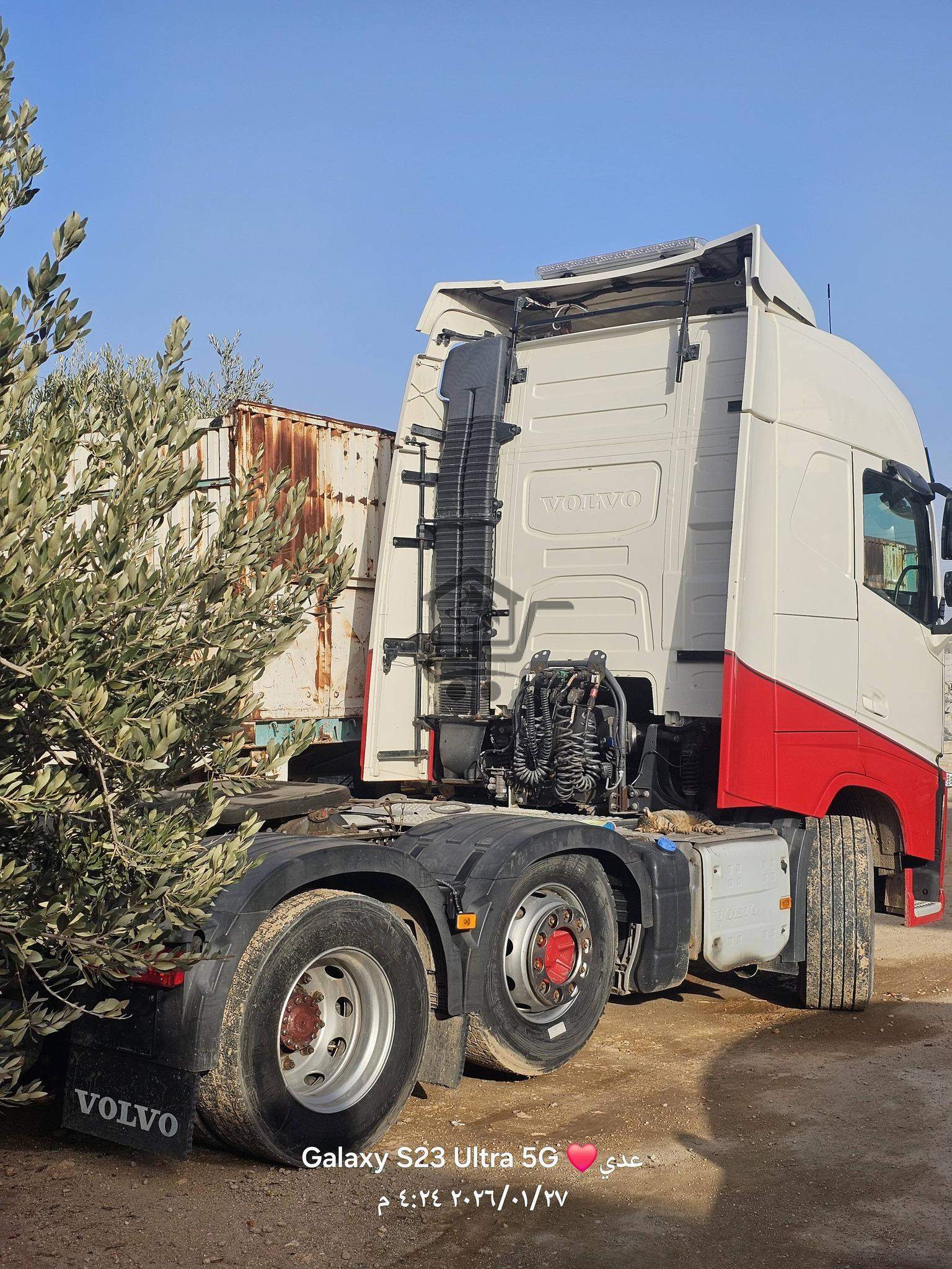 للبيع تريلة فولفو FH - الصورة 2