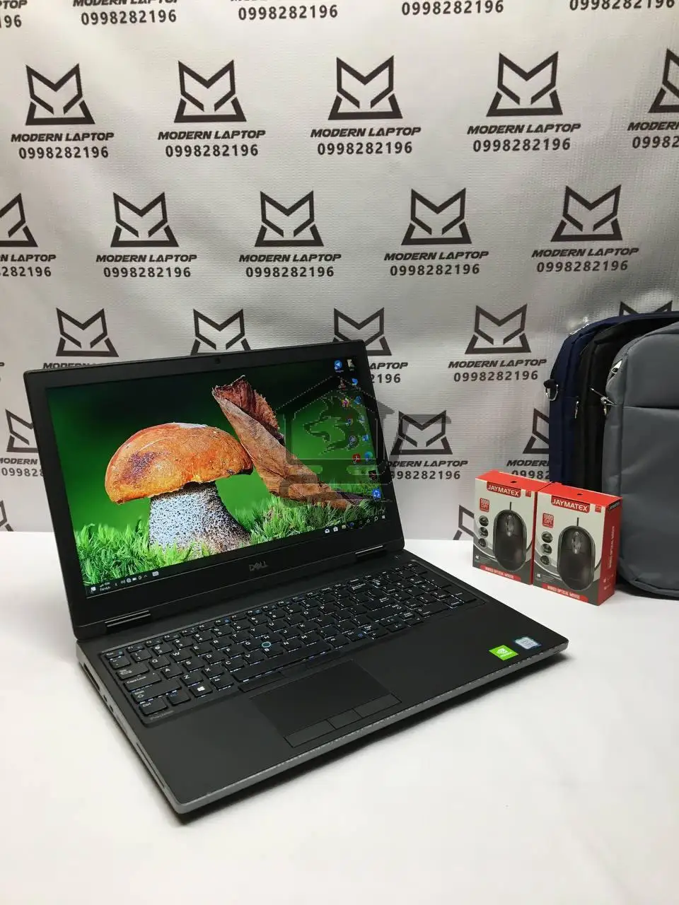 لابتوب DELL مستعمل بمعالج من الجيل الثامن - الصورة 1