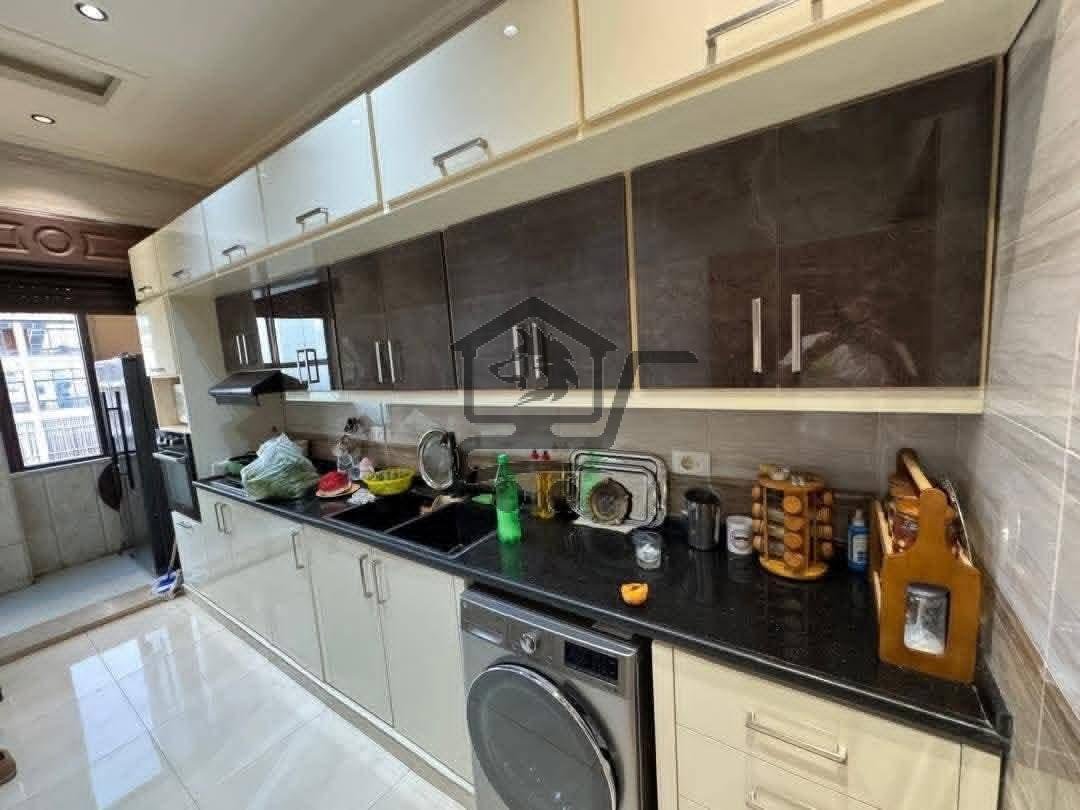 منزل في شارع النيل - الصورة 4