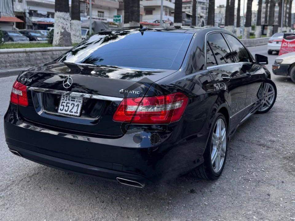 Mercedes E350 AMG - الصورة 2
