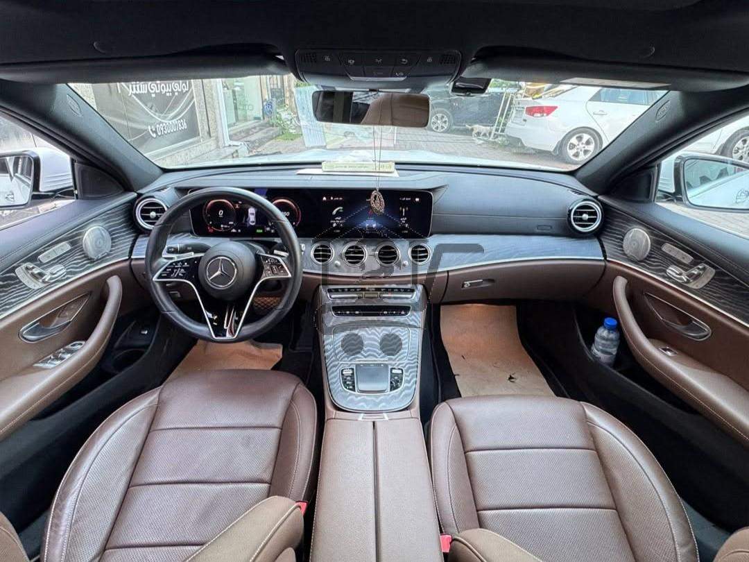Mercedes E350 2022 - الصورة 9