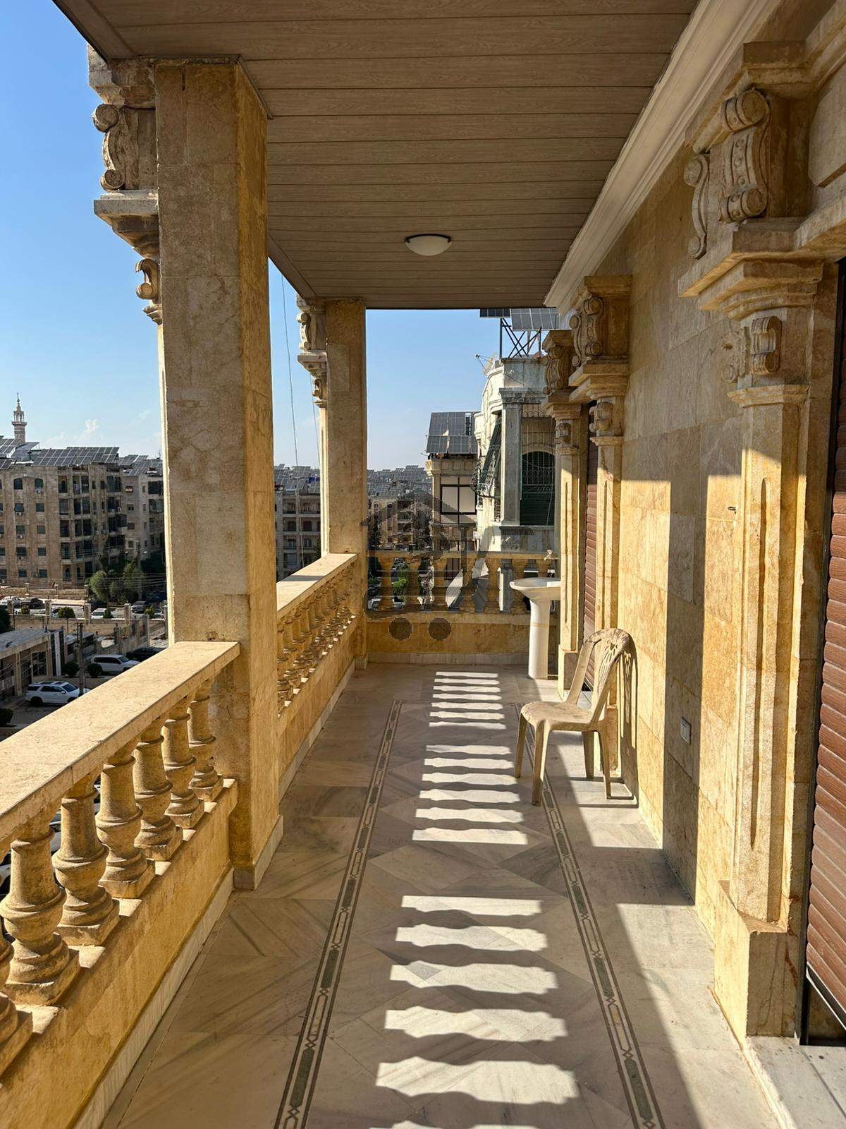 منزل فاخر - الصورة 8