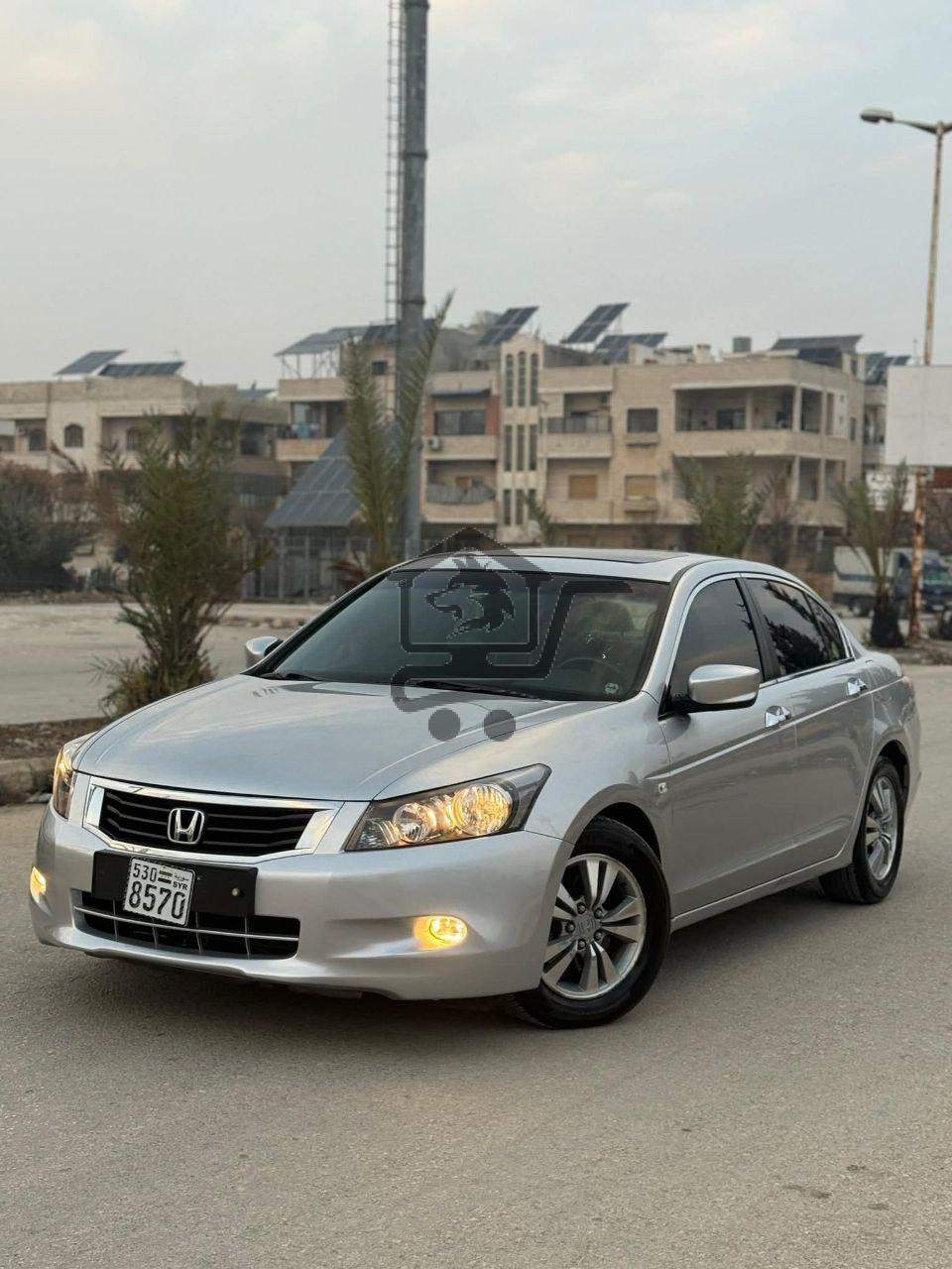 Honda Accord 2010 - الصورة 3