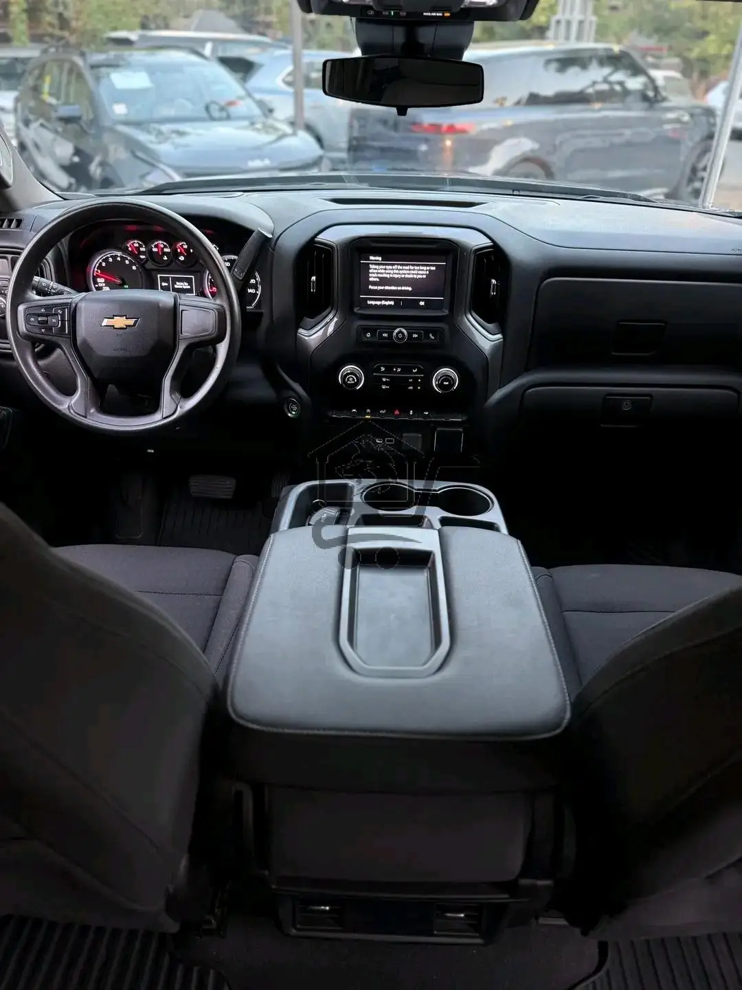 Chevrolet Silverado - الصورة 8