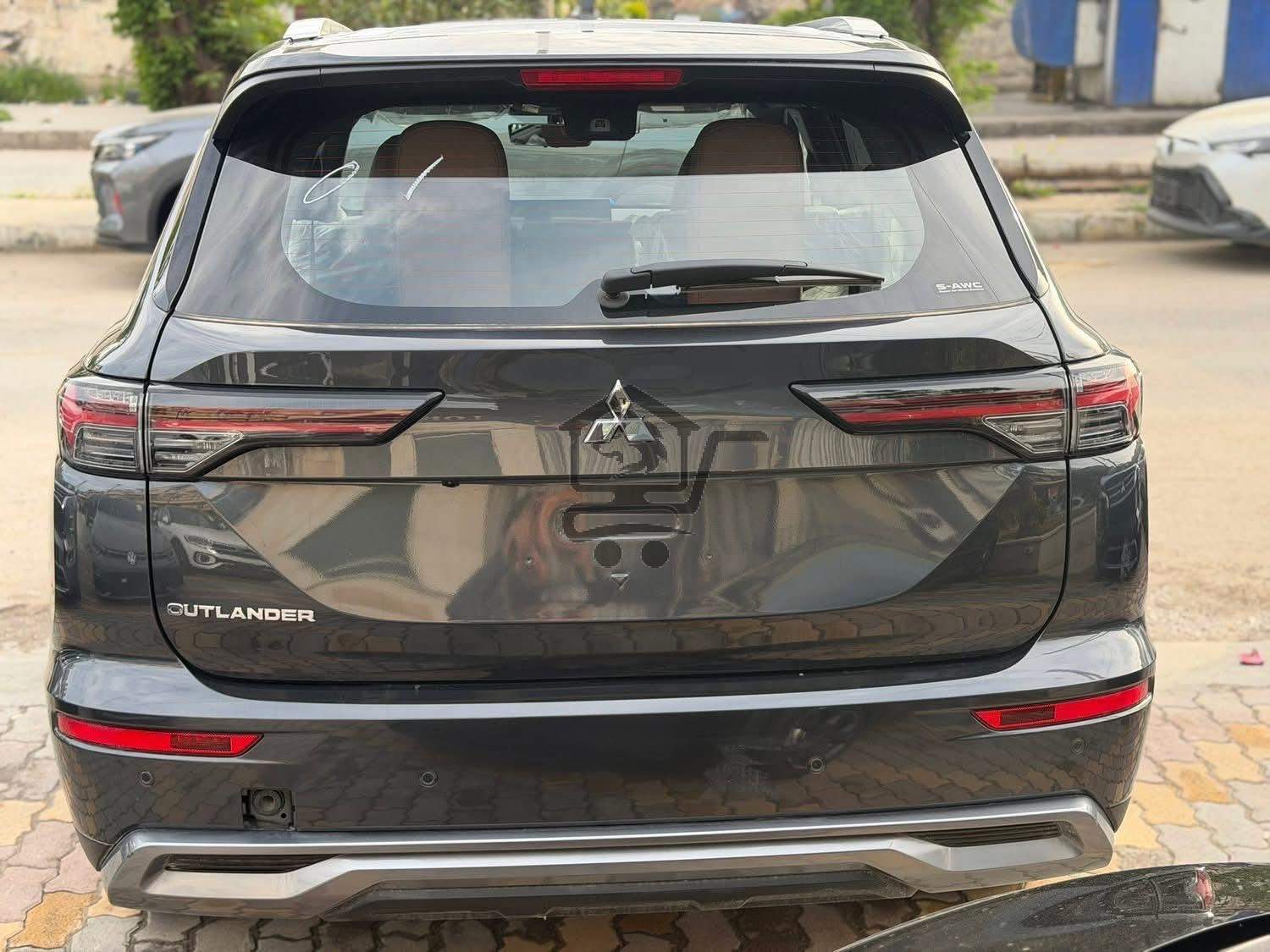 Mitsubishi Outlander 2026 - الصورة 3