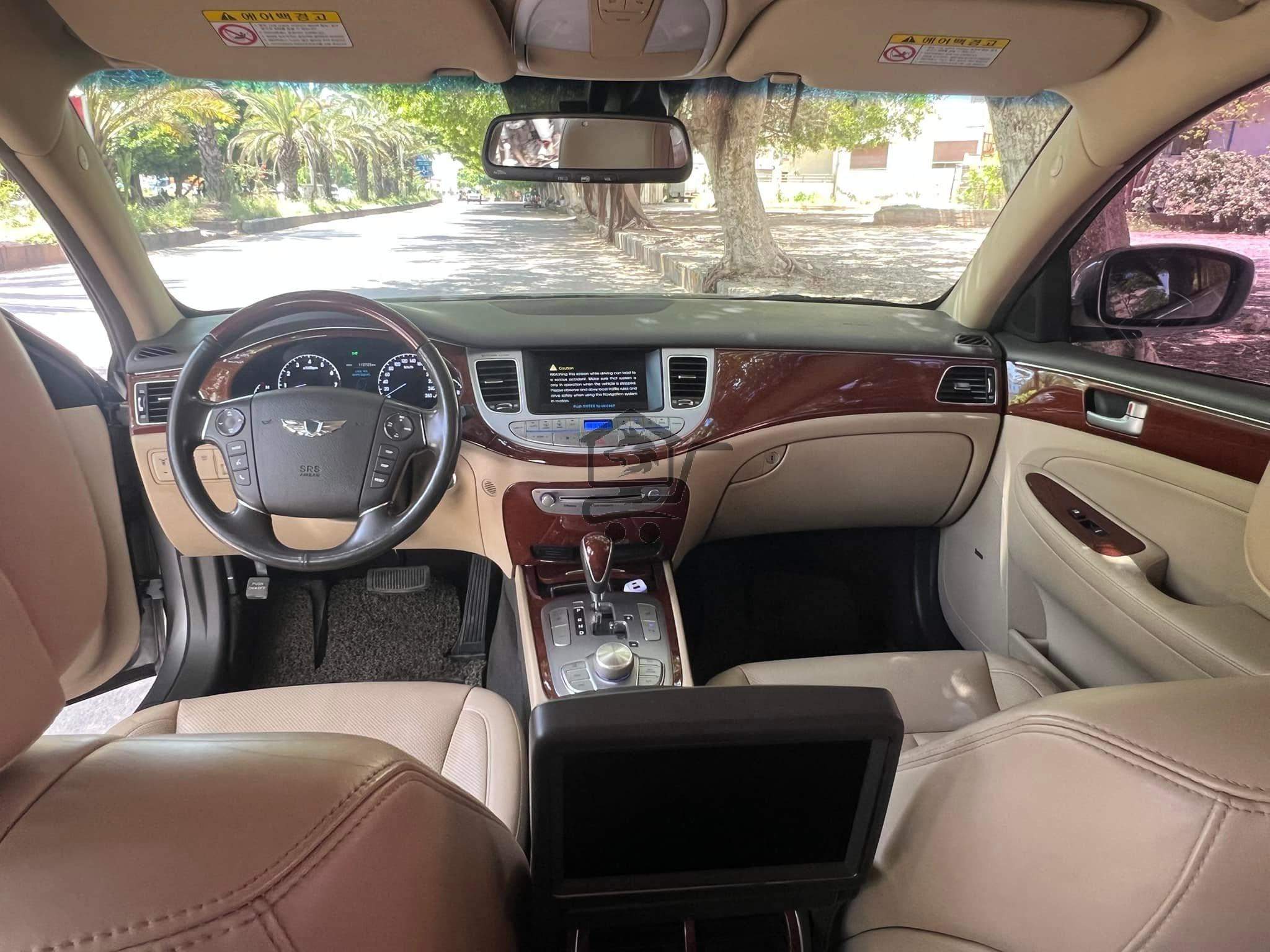 Genesis BH330 2012 - الصورة 7
