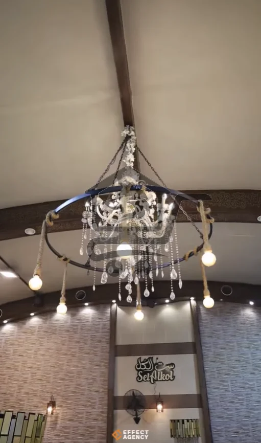 مسبح ومطعم نادي الحرية - الصورة 6