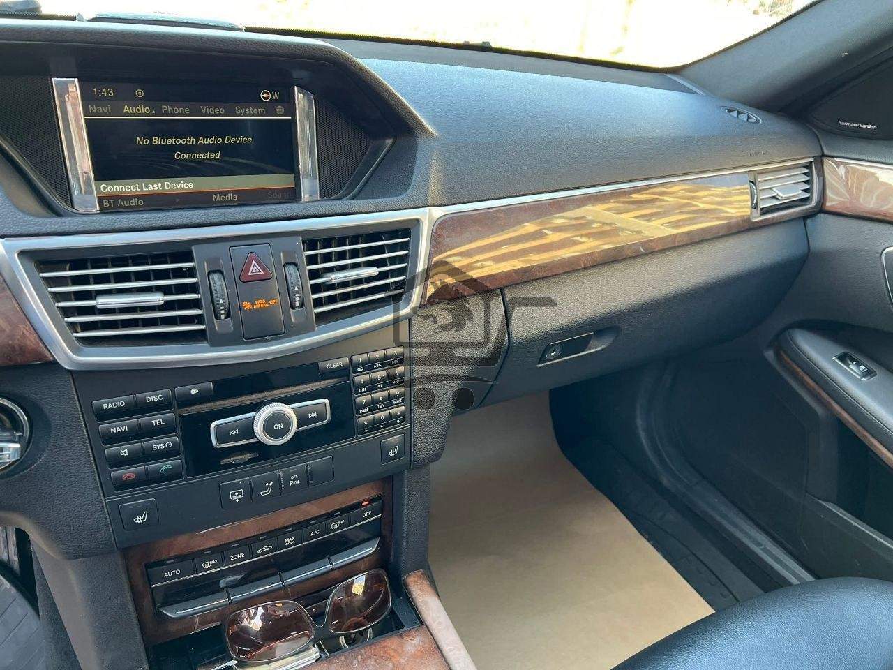 MERCEDES E350 4MATIC - الصورة 9