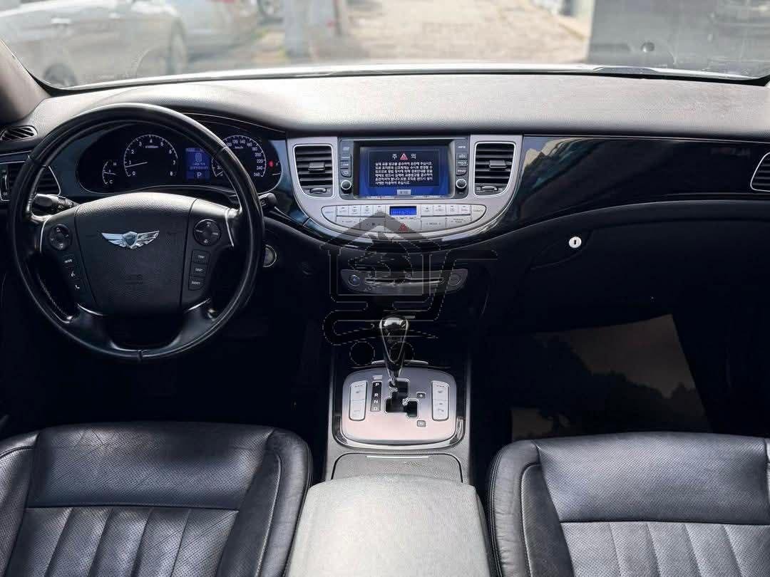 Hyundai Genesis BH330 - الصورة 6