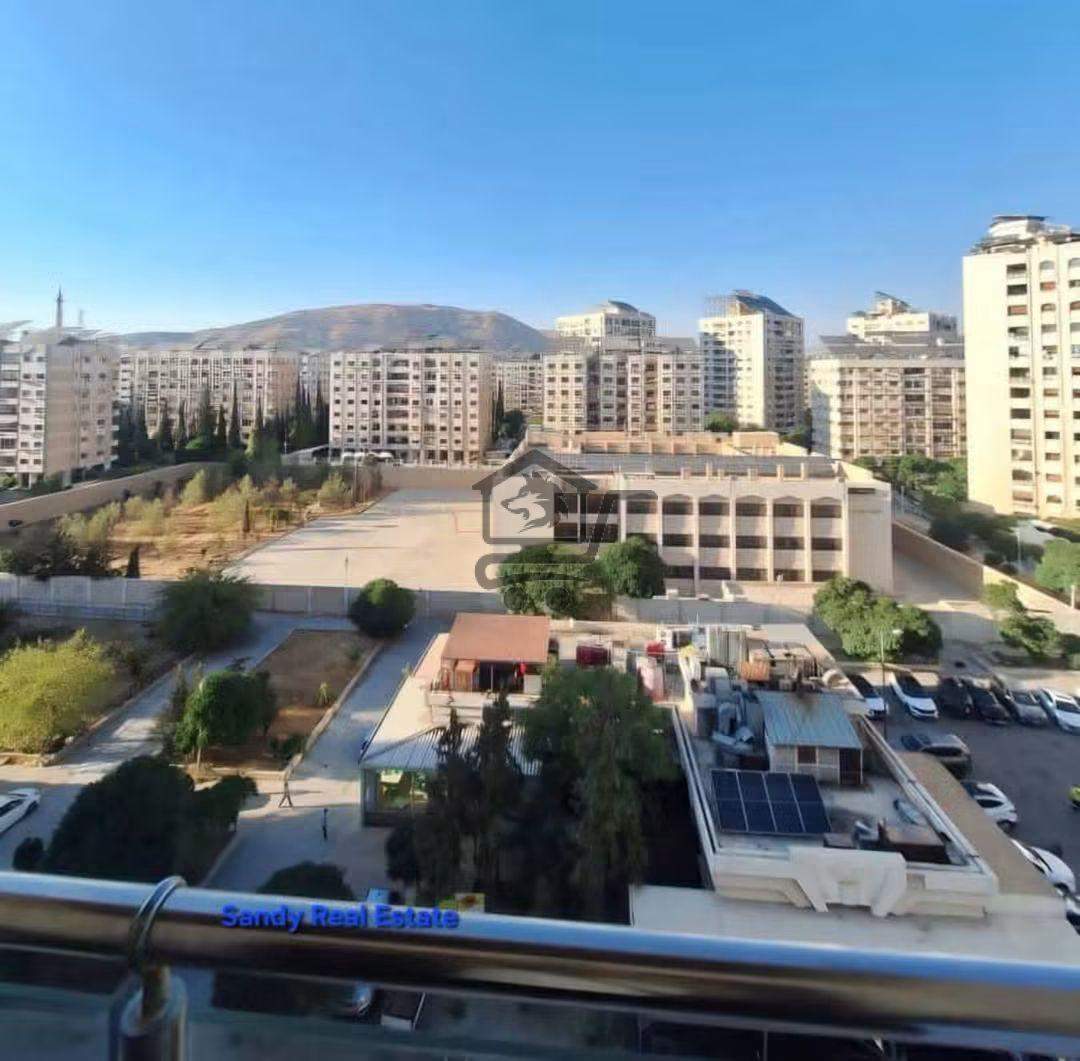 منزل للبيع - الصورة 9