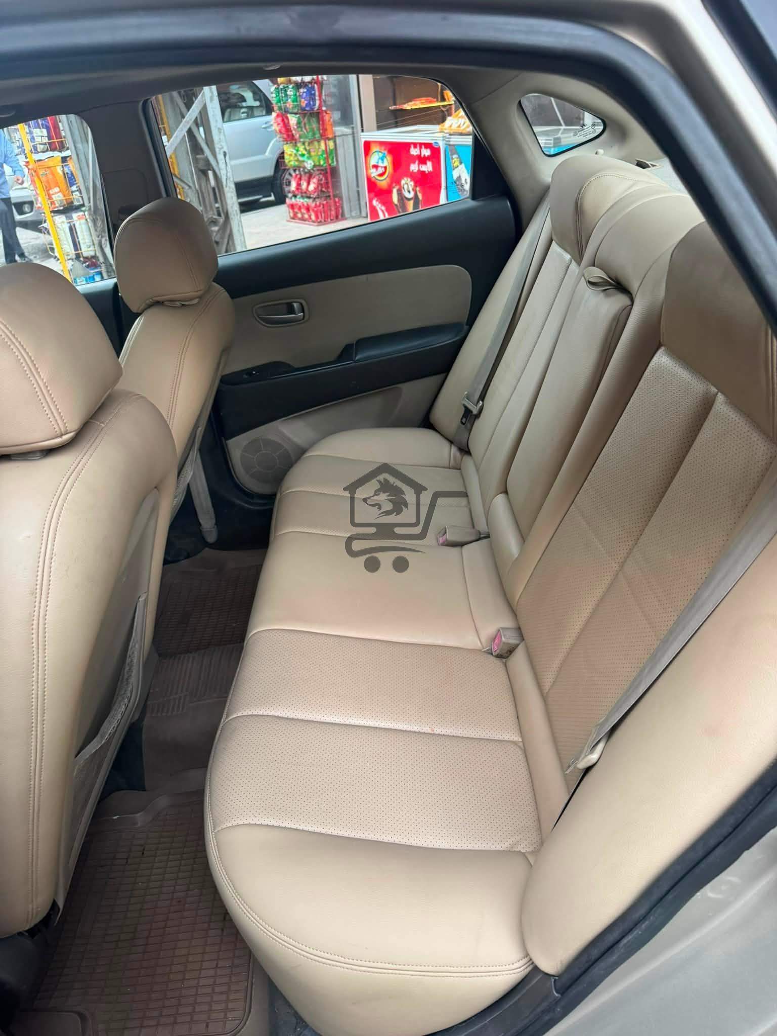 Hyundai Avante 2008 - الصورة 10