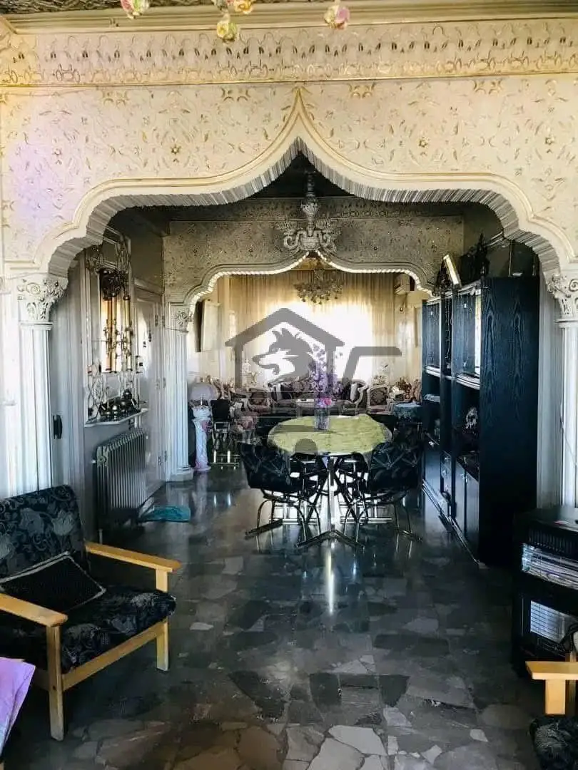 شقة اربع غرف بدون فرش - الصورة 1