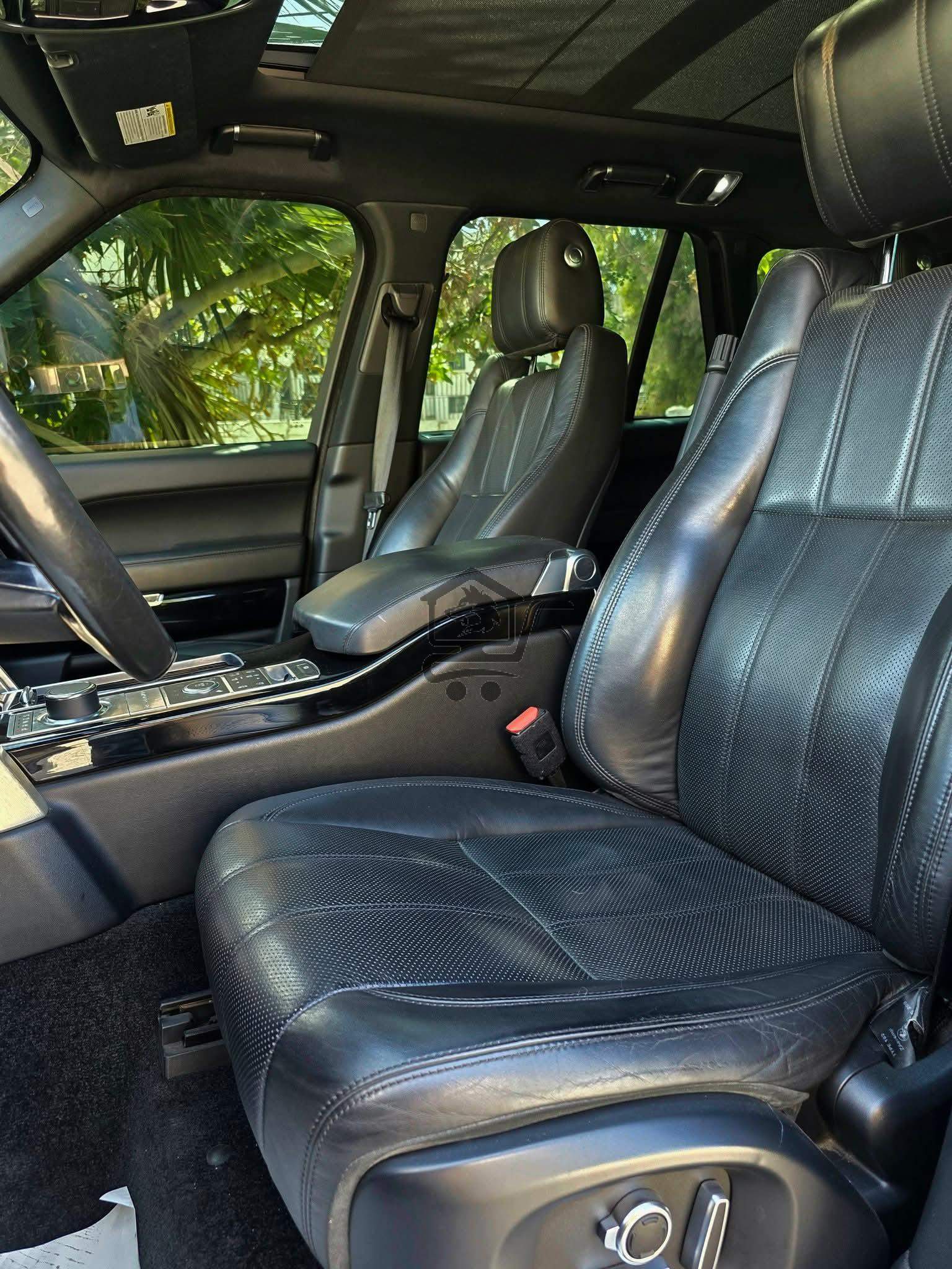 Range Rover Vogue - الصورة 4