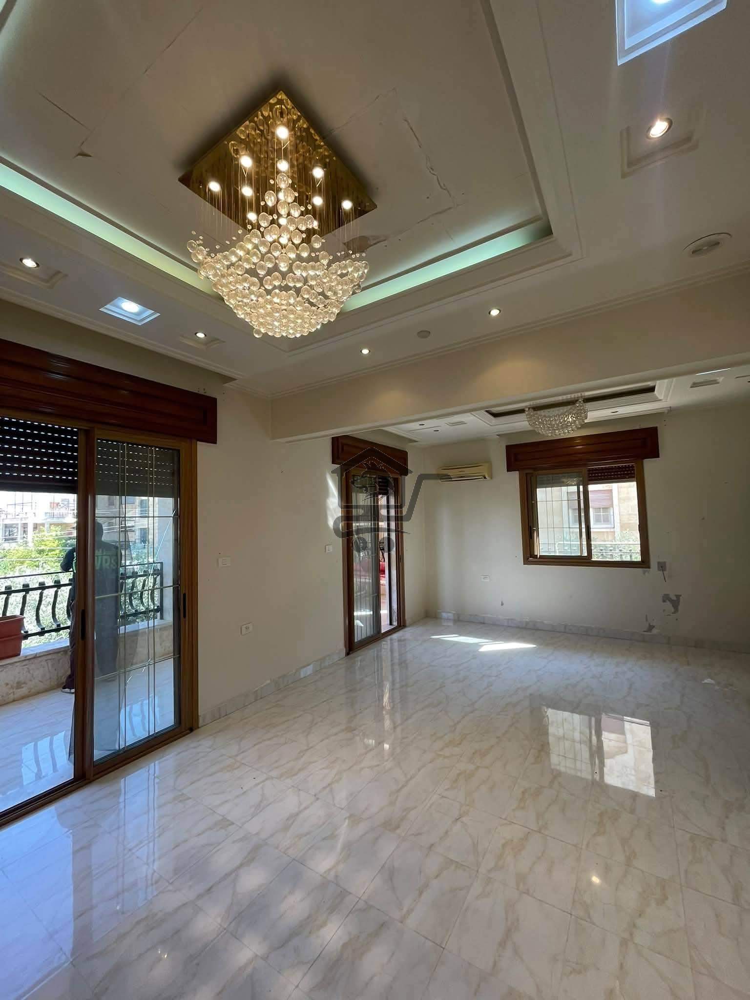 منزل فاخر - الصورة 3