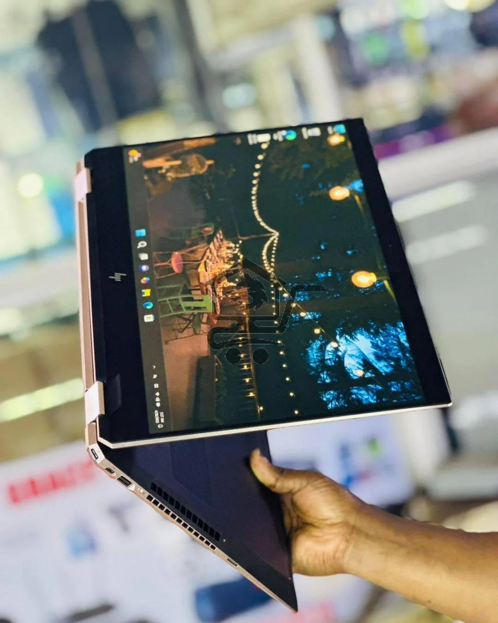 Hp Spectre X360 15-D - الصورة 1