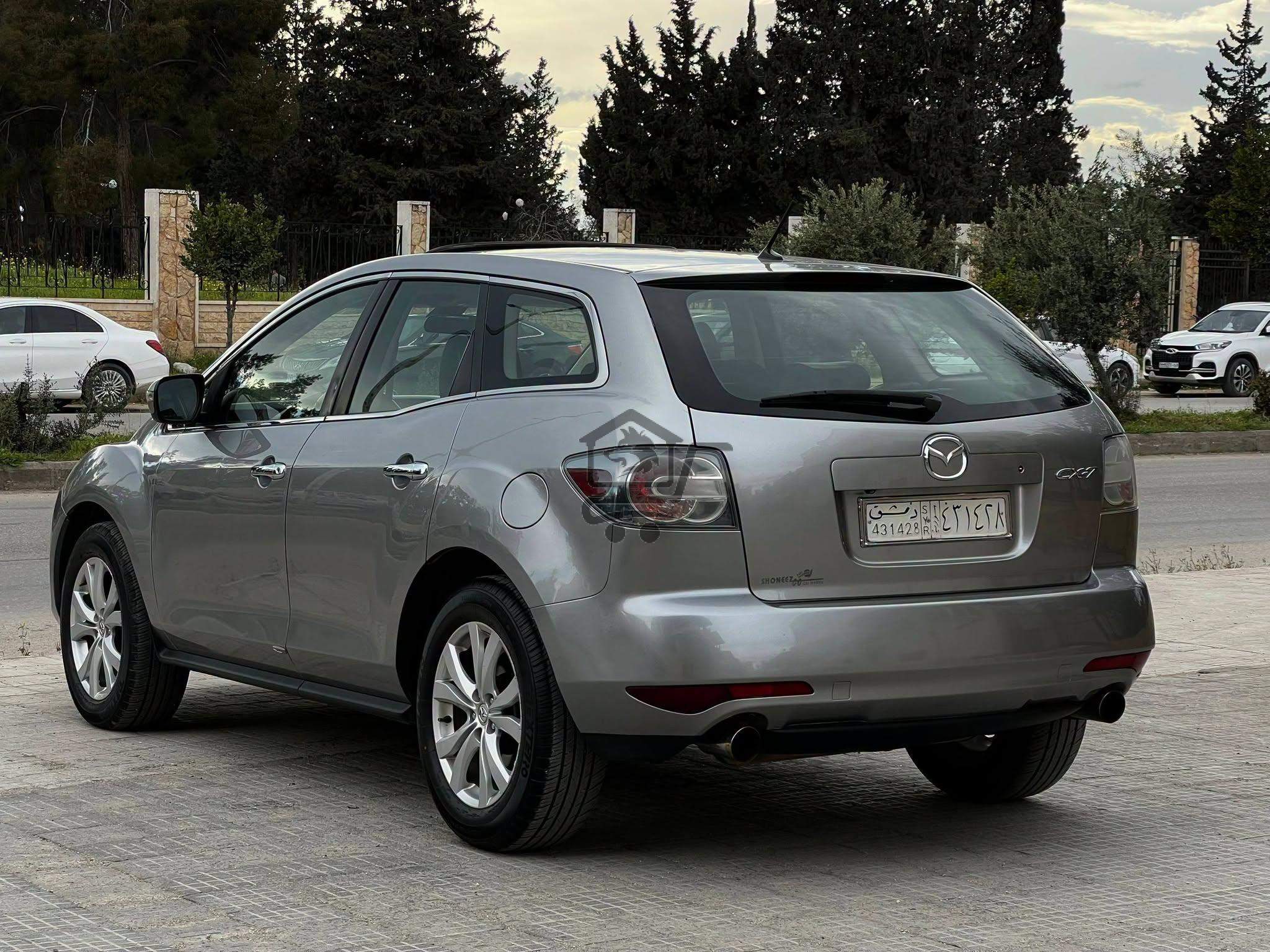 Mazda CX-7 2010 - الصورة 2