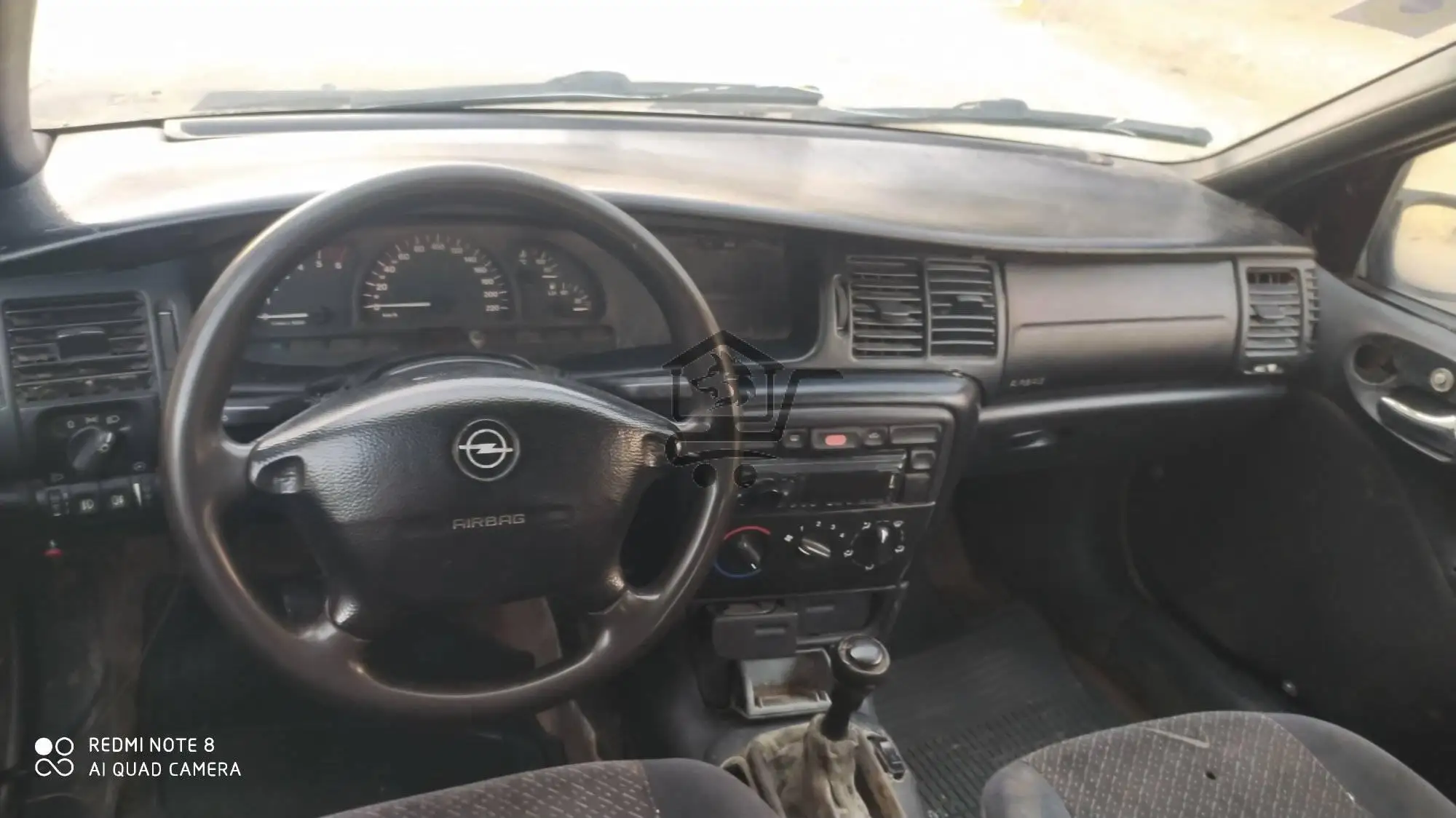 اوبل فيكترا - الصورة 3