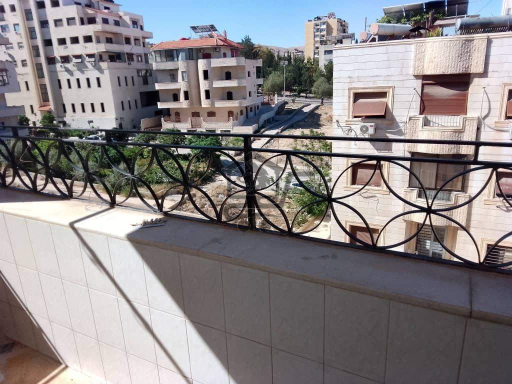 للأجار بيت مفروش بموقع مميز - الصورة 1