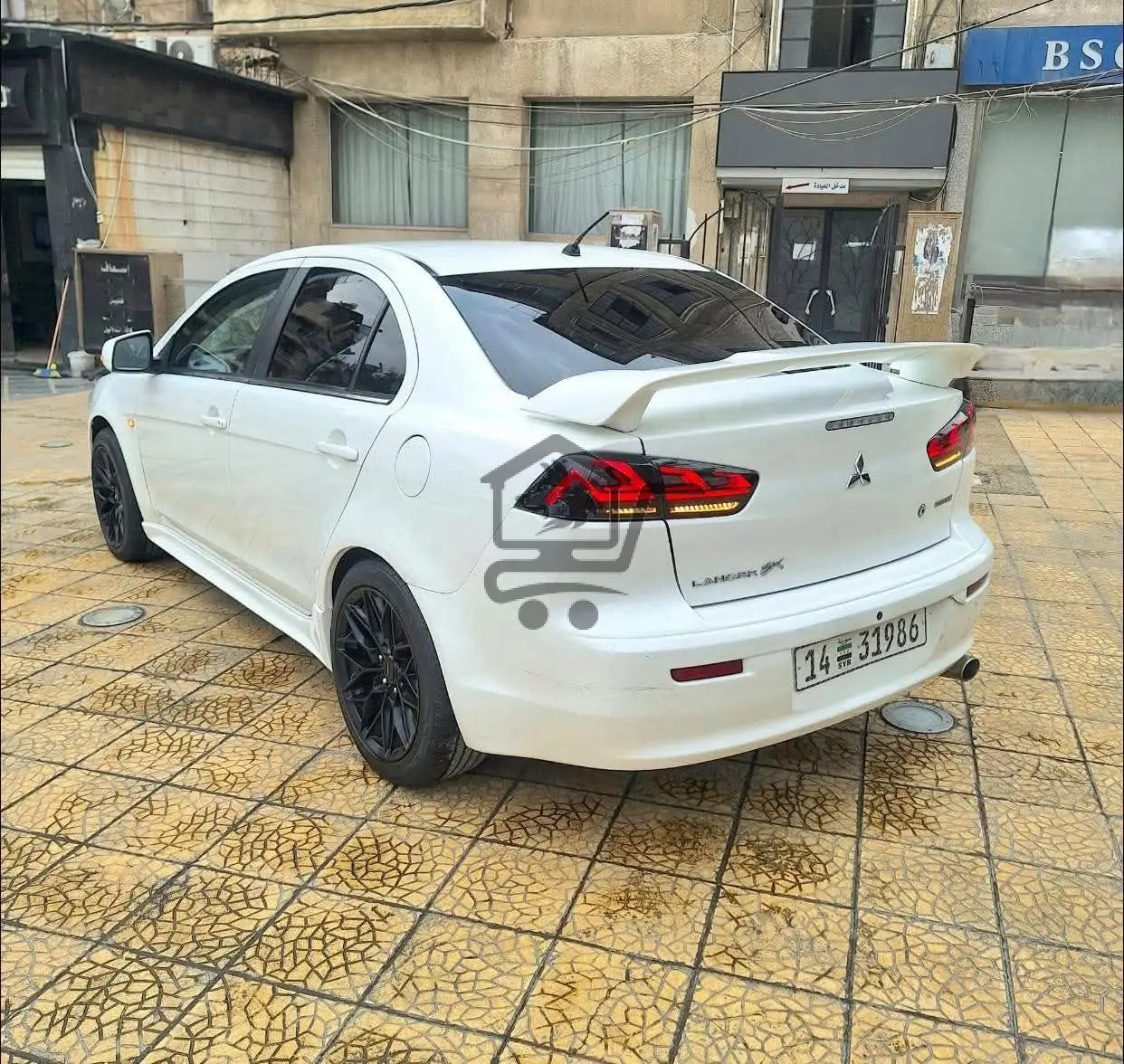 ميتسوبيشي لانسر GLX - الصورة 3