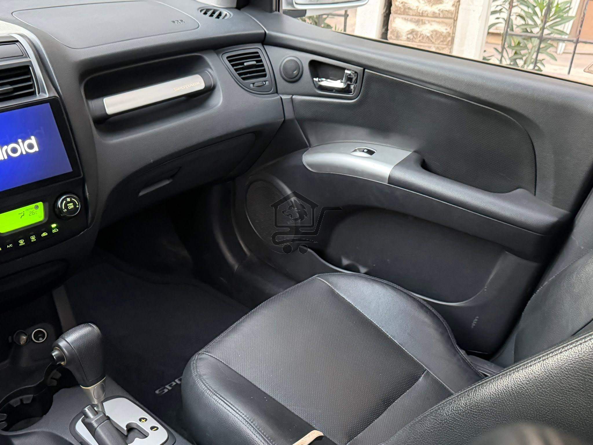 Kia Sportage 2010 - الصورة 8