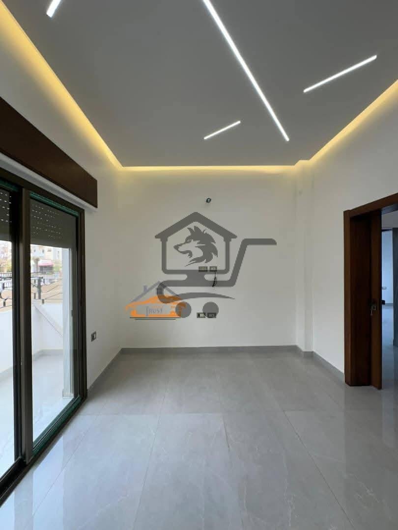 شفة بكسوة جديدة - الصورة 2