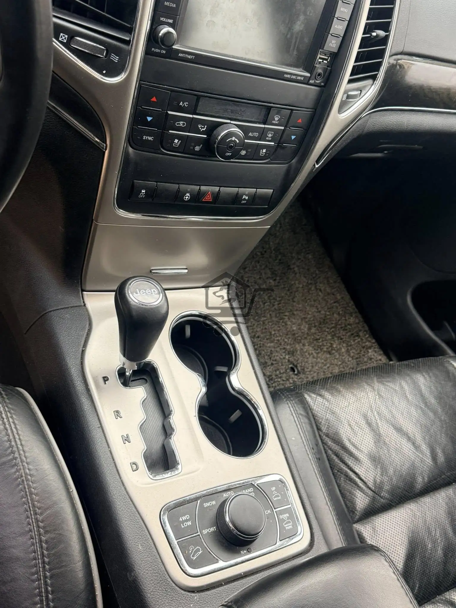 جيب غراند شيروكي مازوت 2013 - الصورة 7