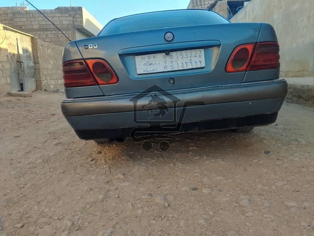 مــرســـيـدس نـمـلـه 2001 - الصورة 5