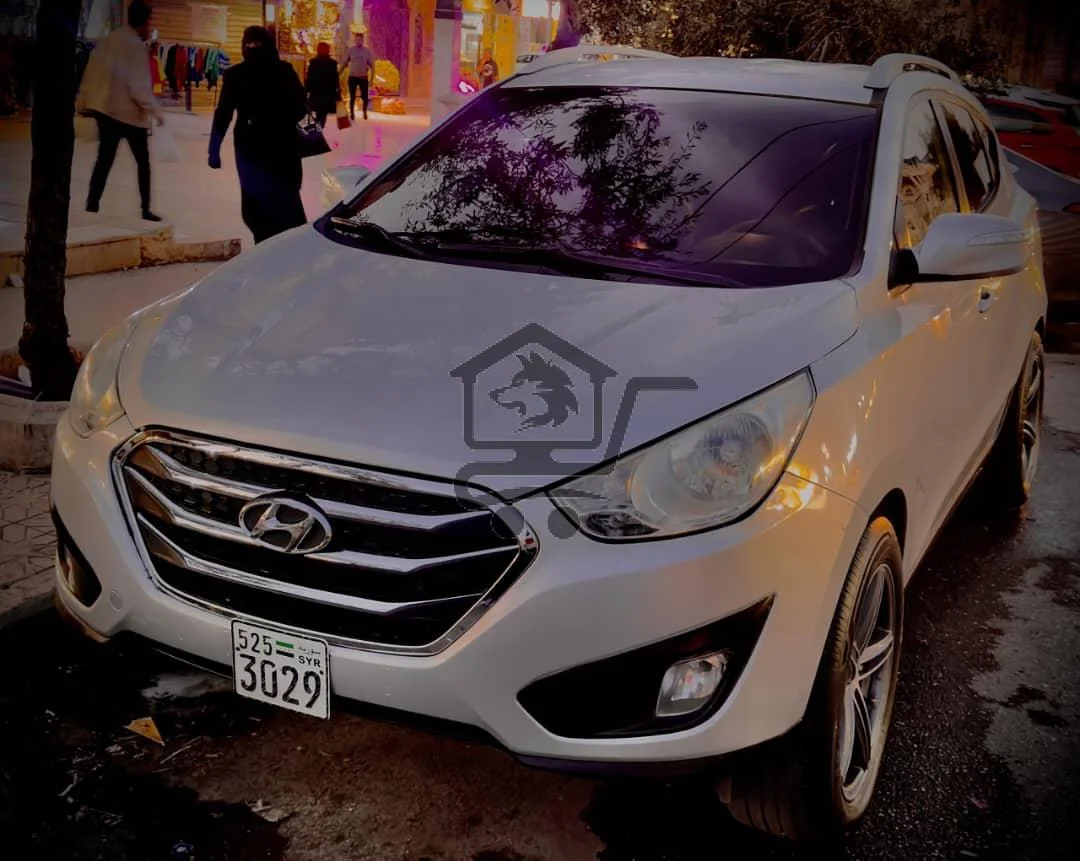 توسان بحالة ممتازة جداً