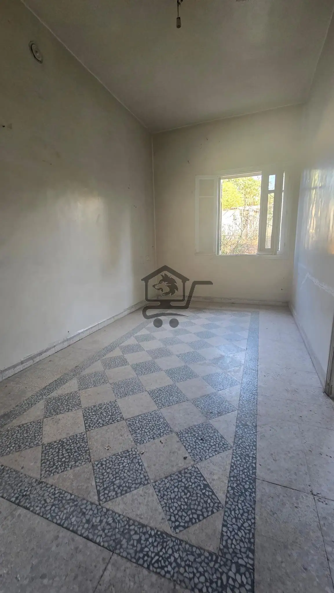 منزل يصلح للسكن او لأي مشروع تجاري او مكتب هندسي - الصورة 6