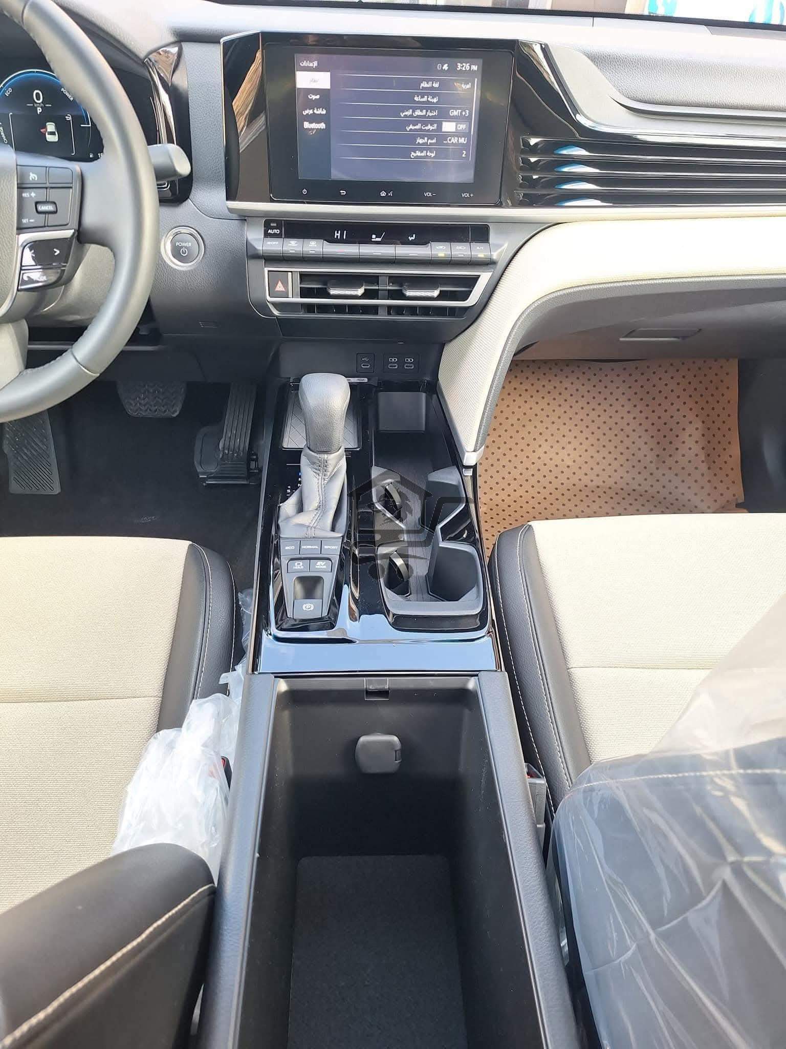 تويوتا كامري - الصورة 5