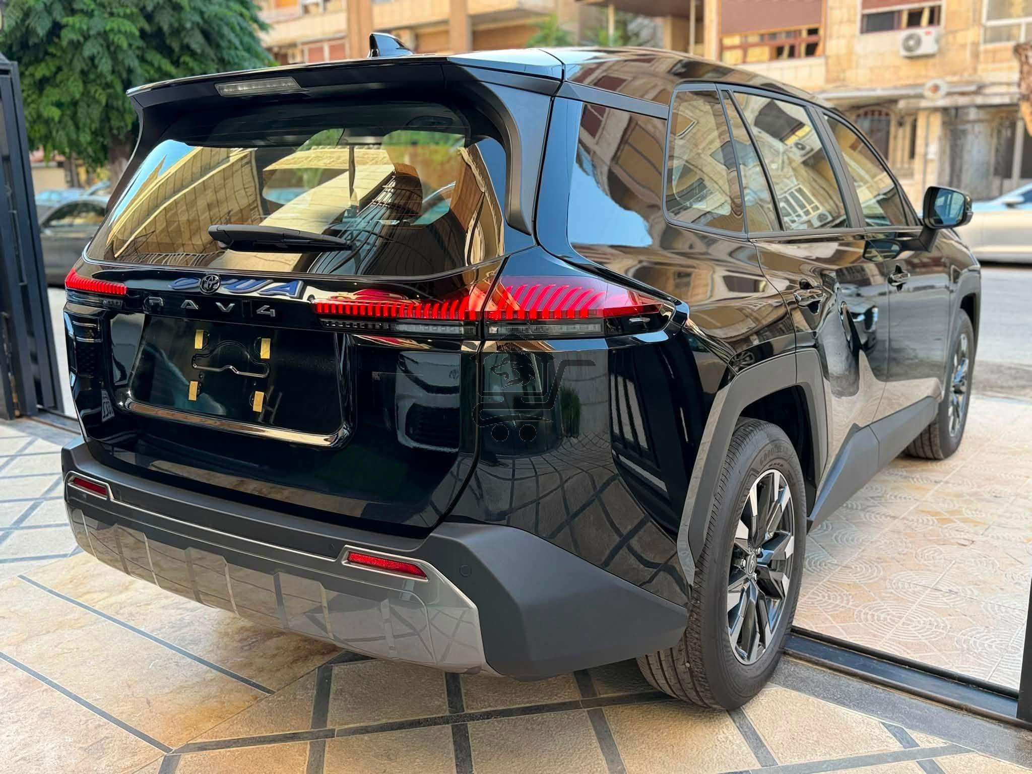 TOYOTA RAV4 2026 - الصورة 2