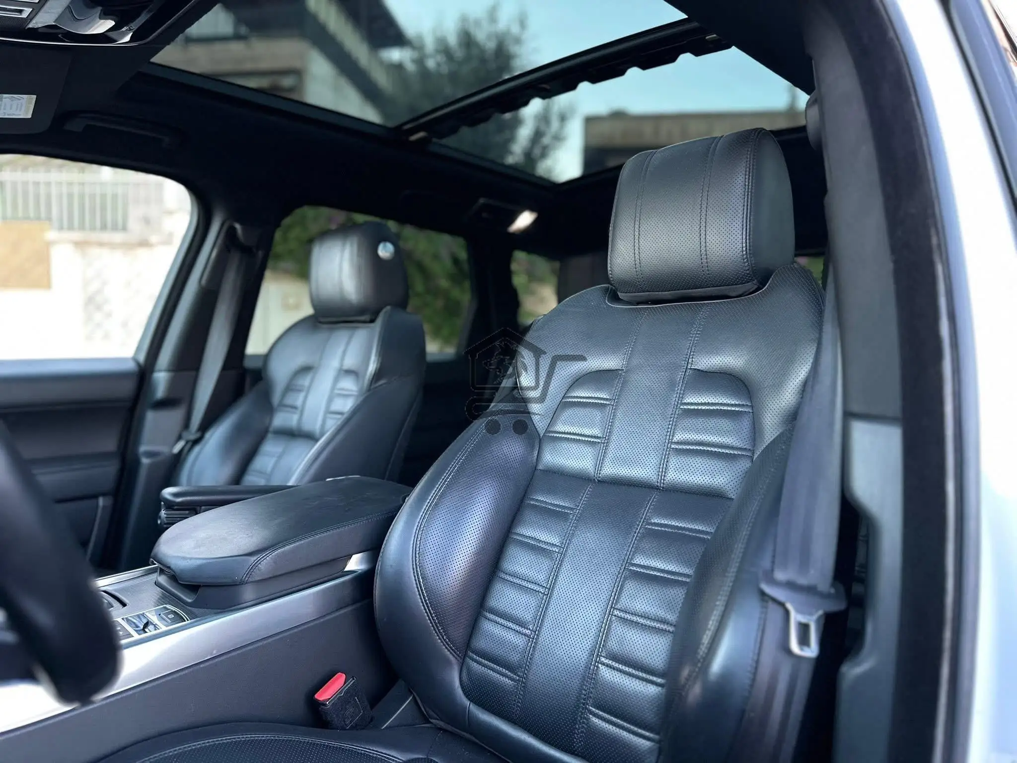 Range Rover - الصورة 5